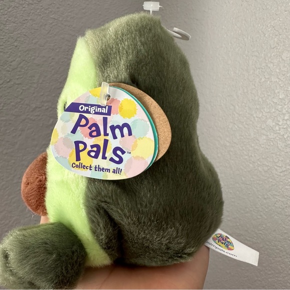 5” Airy Avocado 🥑 Palm Pals NWT - Picture 2 of 6